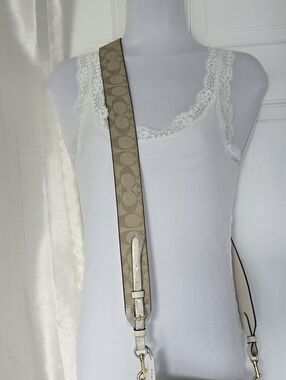 Coach Replacement Adjustable Bag Strap Light Khaki & Chalk Leather & Signature